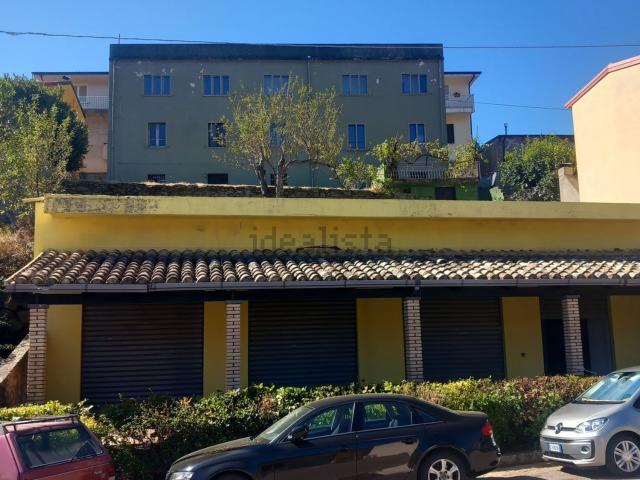 Villetta indipendente in vendita di 150 m² in Via Grazia Deledda