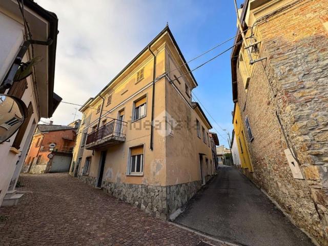 Villetta indipendente in vendita di 150 m² in Via Guastoni