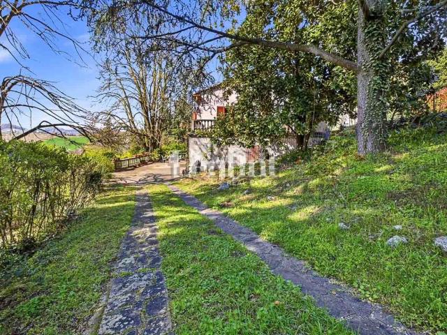 Villetta indipendente in vendita di 150 m² in Via Guglielmo Marconi