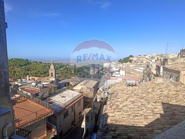 Villetta indipendente in vendita di 150 m² in Via Gulfi, 7