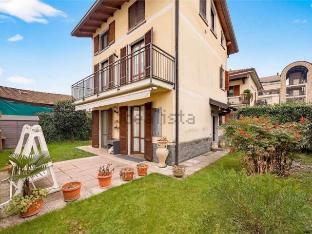 Villetta indipendente in vendita di 150 m² in Via Don Minzoni, 9