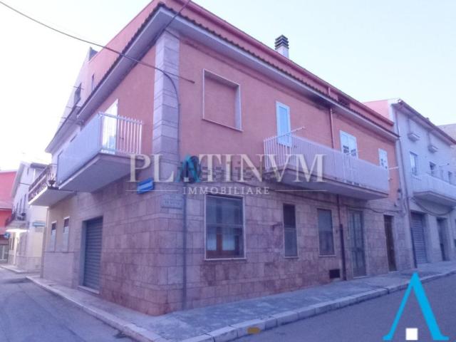 Villetta indipendente in vendita di 150 m² in Via Monsignor Giocondo De Nittis, 54