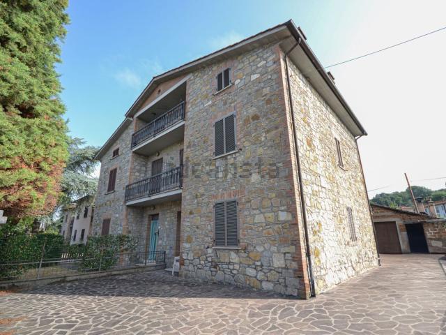 Villetta indipendente in vendita di 150 m² in Via dei Pini