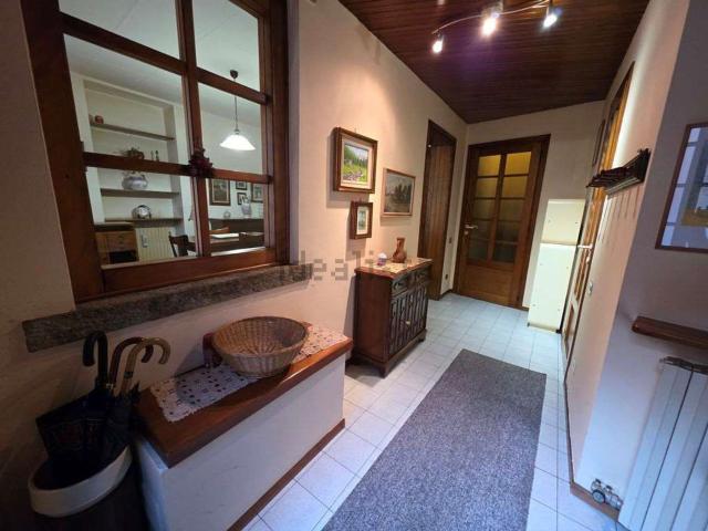 Villetta indipendente in vendita di 150 m² in Via del Martiri