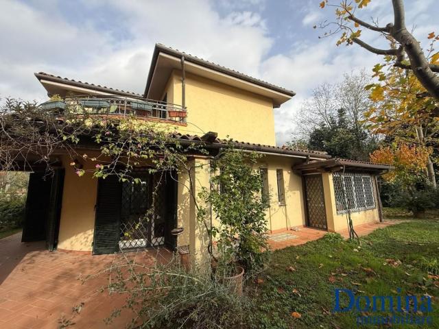 Villetta indipendente in vendita di 150 m² in Via del Melaro