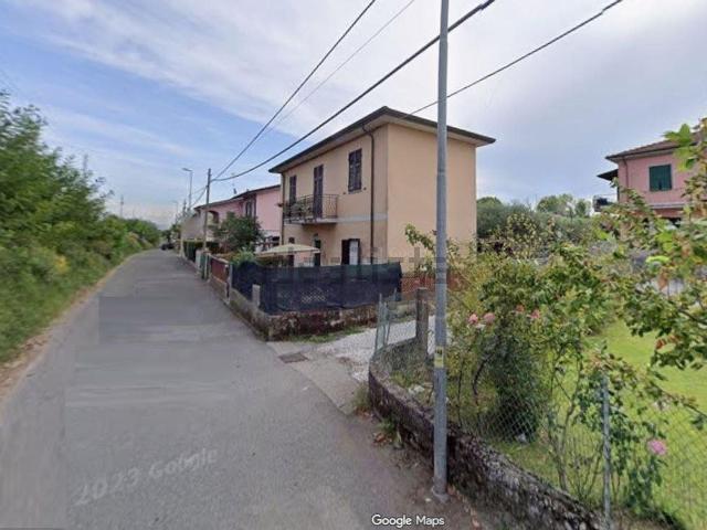 Villetta indipendente in vendita di 150 m² in Via del Parmignola, 57