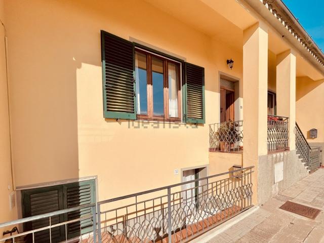 Villetta indipendente in vendita di 150 m² in Via della Stazione