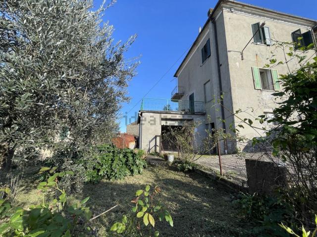 Villetta indipendente in vendita di 150 m² in Via della Ripa