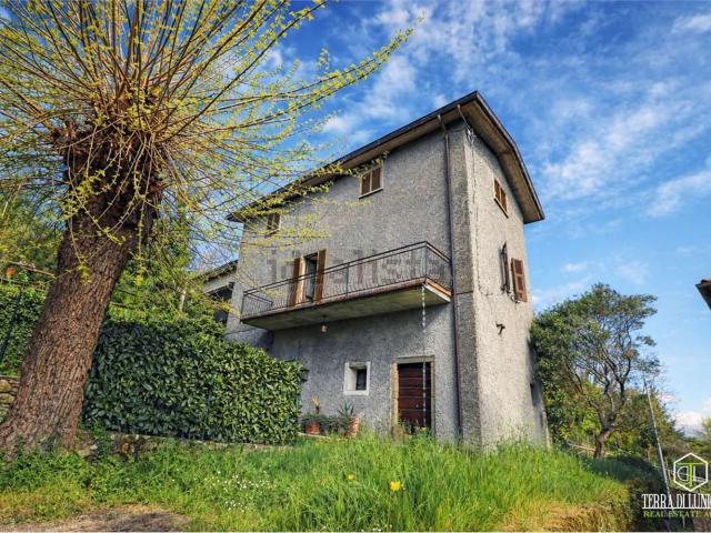 Villetta indipendente in vendita di 150 m² in Via delle Polle