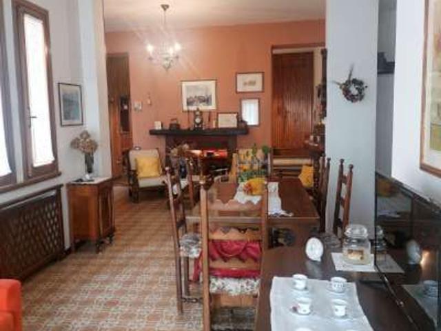 Villetta indipendente in vendita di 150 m² in Via Fontana