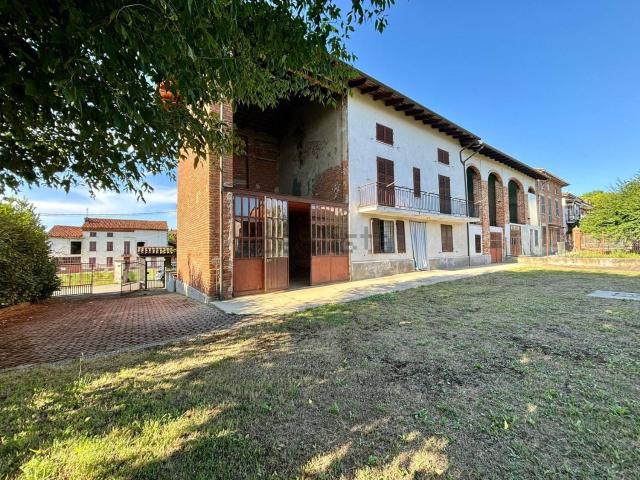 Villetta indipendente in vendita di 150 m² in Via Fiume, 11
