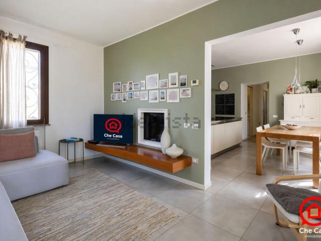 Villetta indipendente in vendita di 150 m² in Via Filippo Gasperoni, 94