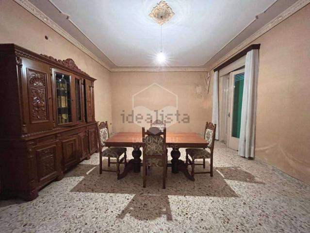 Villetta indipendente in vendita di 150 m² in Via Francesco Crispi