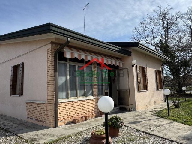 Villetta indipendente in vendita di 150 m² in Via Francesco Domenico Guerrazzi, 8