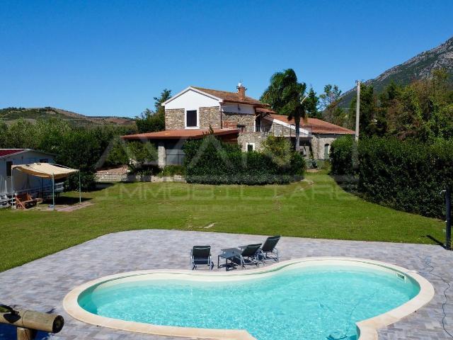 Villetta indipendente in vendita di 150 m² in Via Lampione, 19