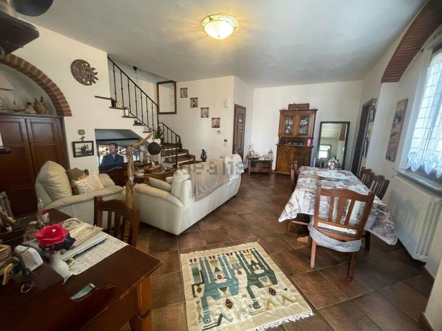 Villetta indipendente in vendita di 150 m² in Via Lecca, 31
