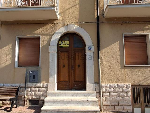 Villetta indipendente in vendita di 150 m² in Via Leopoldo Montini, 28