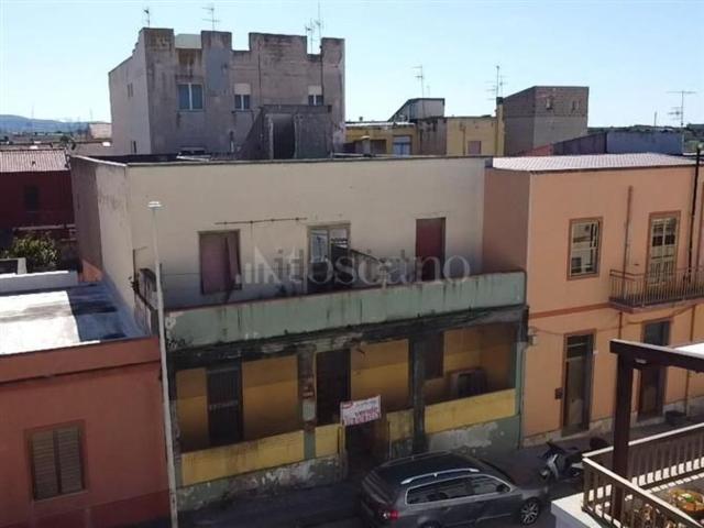 Villetta indipendente in vendita di 150 m² in Via Luigi Canepa