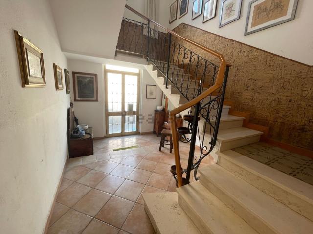 Villetta indipendente in vendita di 150 m² in Via Monte Grappa