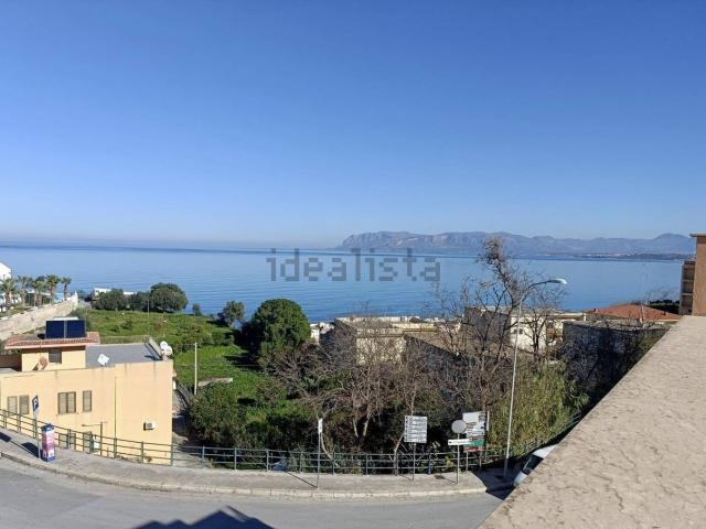 Villetta indipendente in vendita di 150 m² in Via Marina di Petrolo