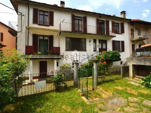 Villetta indipendente in vendita di 150 m² in Via Martiri della Libertà, 11