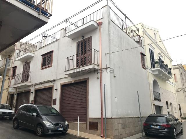 Villetta indipendente in vendita di 150 m² in Via Martiri di Belfiore