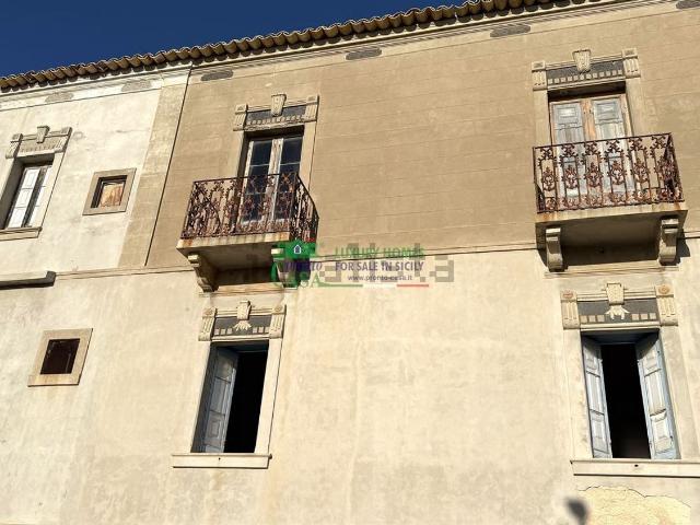 Villetta indipendente in vendita di 150 m² in Via Michele Donzelli