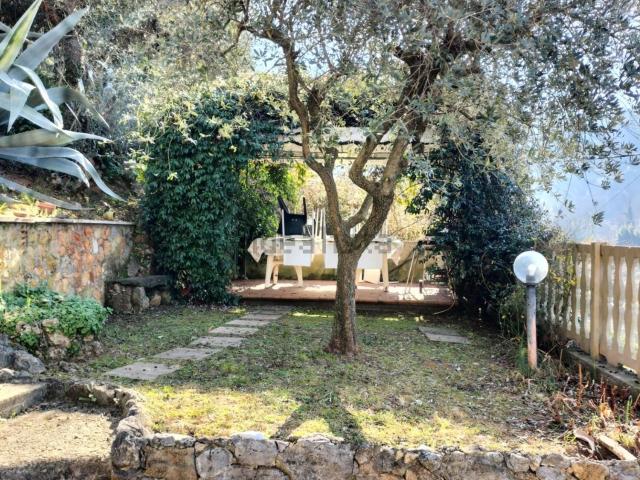 Villetta indipendente in vendita di 150 m² in Via San Francesco, 12