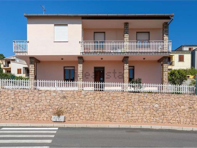 Villetta indipendente in vendita di 150 m² in Via Porrino, 2