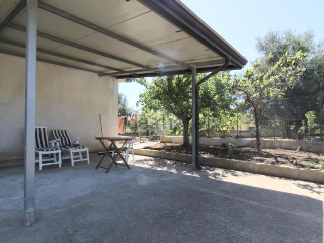 Villetta indipendente in vendita di 150 m² in Via Penelope, 2