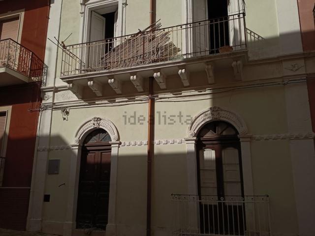 Villetta indipendente in vendita di 150 m² in Via Plebiscito, 90