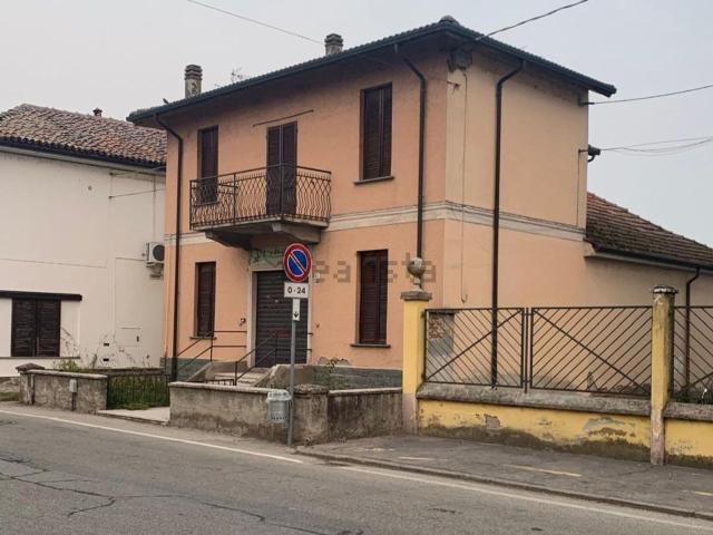 Villetta indipendente in vendita di 150 m² in Via Roma