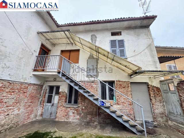 Villetta indipendente in vendita di 150 m² in Via Roma, 37