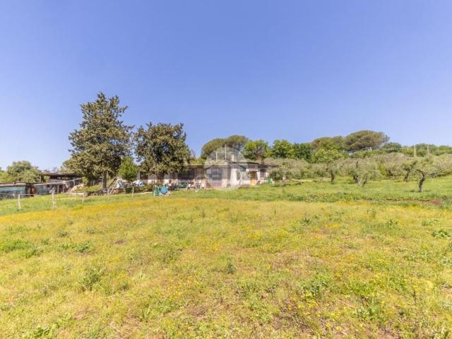 Villetta indipendente in vendita di 150 m² in Via Romana, 225