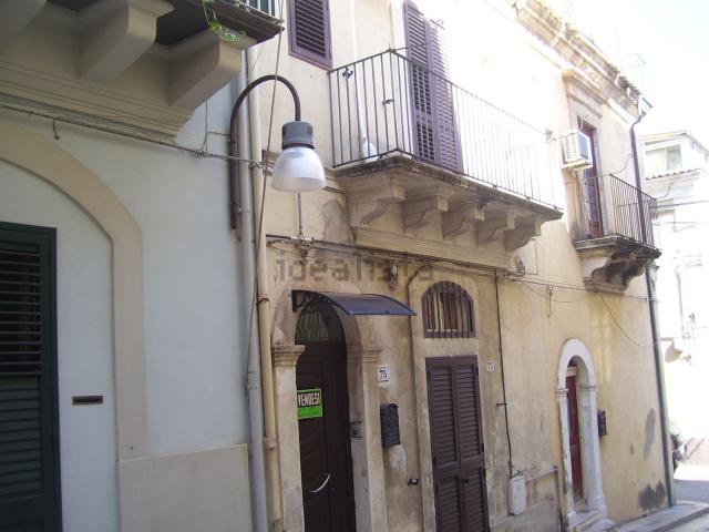 Villetta indipendente in vendita di 150 m² in Via Rimmaudo, 105