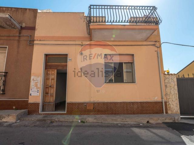 Villetta indipendente in vendita di 150 m² in Via Tommaso Fazello, 248