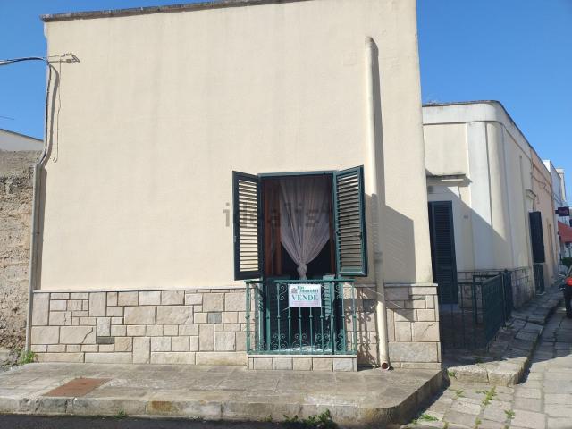 Villetta indipendente in vendita di 150 m² in Via Taranto, 119