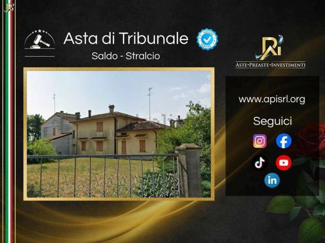 Villetta indipendente in vendita di 150 m² in Via Tassinari, 61
