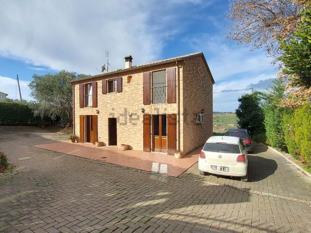 Villetta indipendente in vendita di 150 m² in Via Territoriale, 4