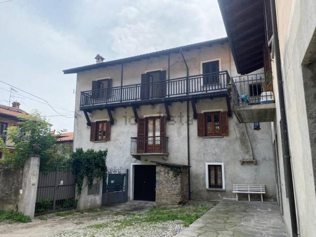 Villetta indipendente in vendita di 150 m² in Via Umberto I°, 9