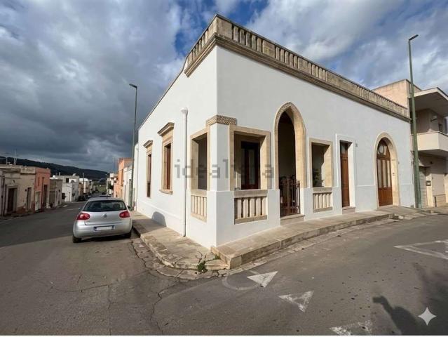 Villetta indipendente in vendita di 150 m² in Via Unità D&apos Italia