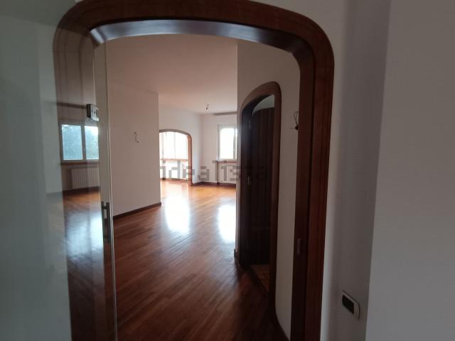 Villetta indipendente in vendita di 150 m² in Via Urbano Salvolini