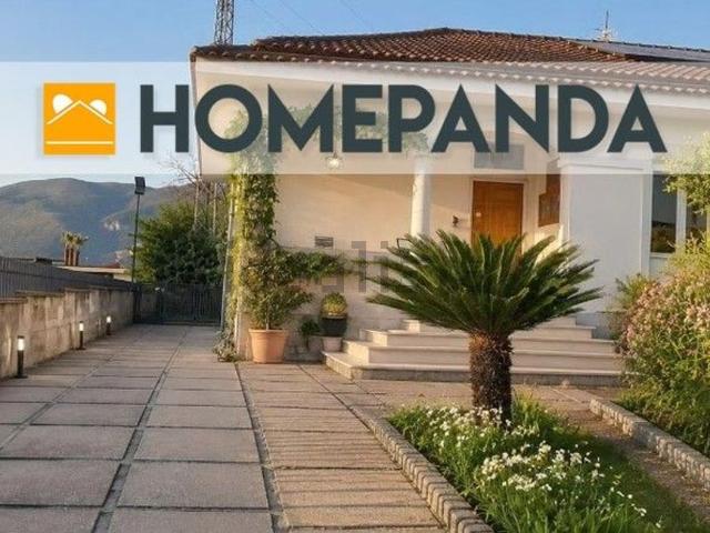 Villetta indipendente in vendita di 150 m² in Via Vetice, 106