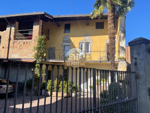 Villetta indipendente in vendita di 150 m² in Vicolo San Carlo