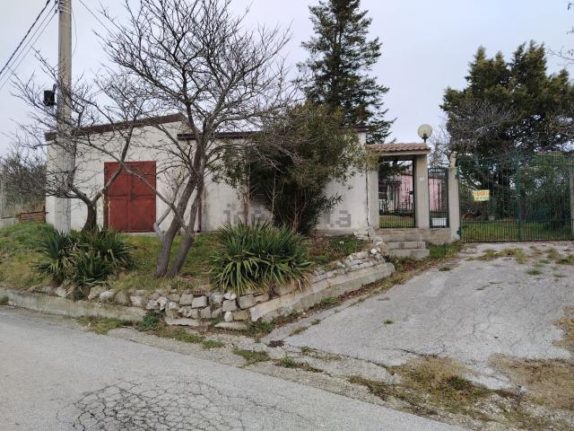 Villetta indipendente in vendita di 150 m² in Contrada costa calda