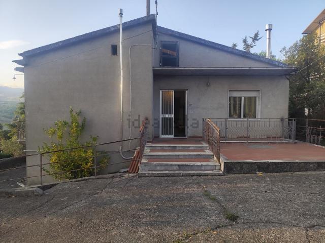Villetta indipendente in vendita di 150 m² in Contrada Ferrarisi