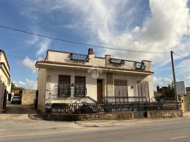 Villetta indipendente in vendita di 150 m² in Contrada San Giuseppe Tafalia, 99