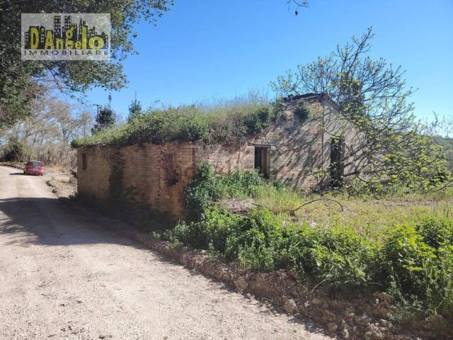 Villetta indipendente in vendita di 150 m² in Contrada Sologna