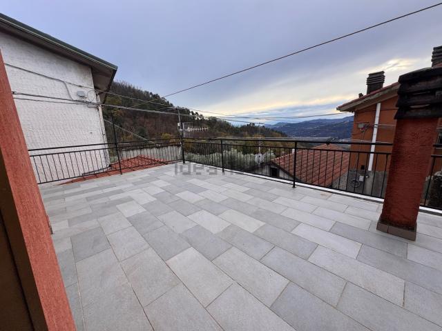 Villetta indipendente in vendita di 150 m² in Località prato