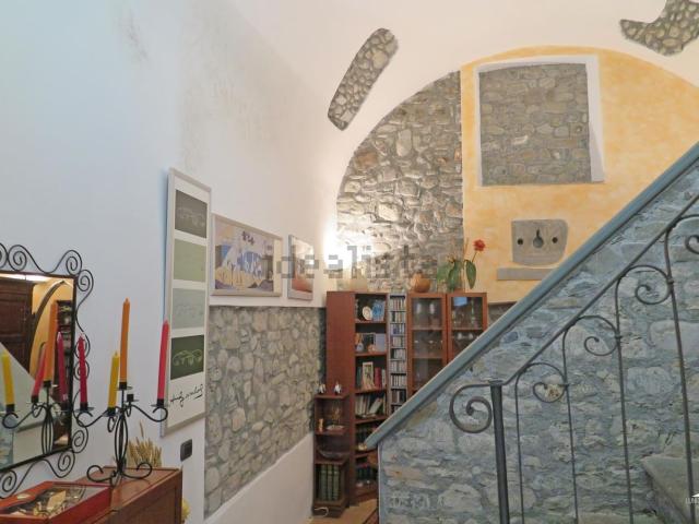Villetta indipendente in vendita di 150 m² in Piazza Abbazia